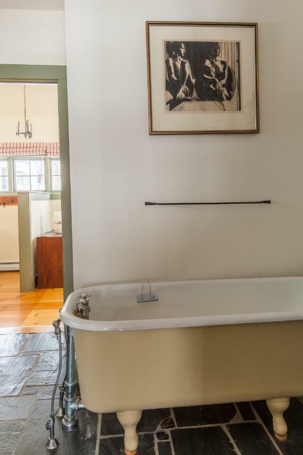 Whitford House And Twin View Barn Bed and Breakfast Addison Exteriör bild