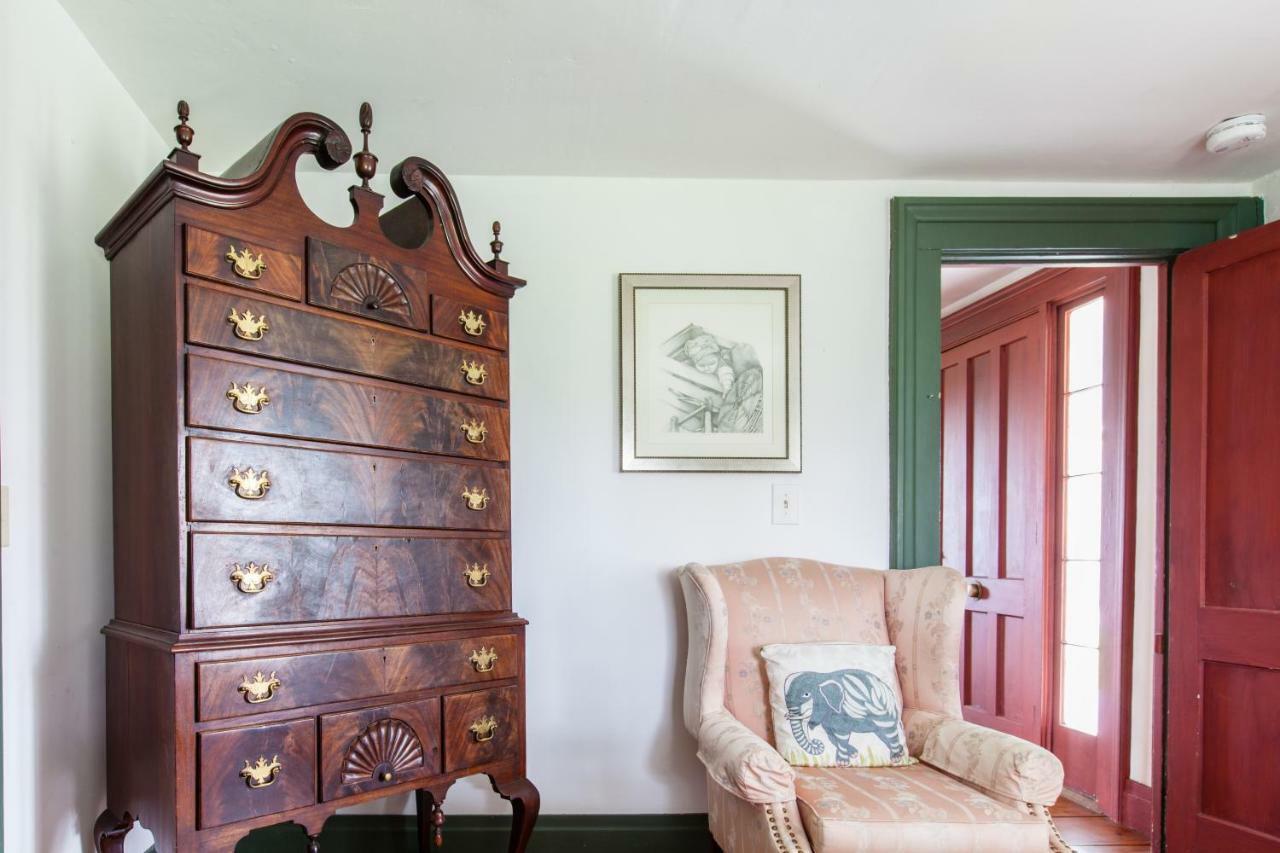 Whitford House And Twin View Barn Bed and Breakfast Addison Exteriör bild